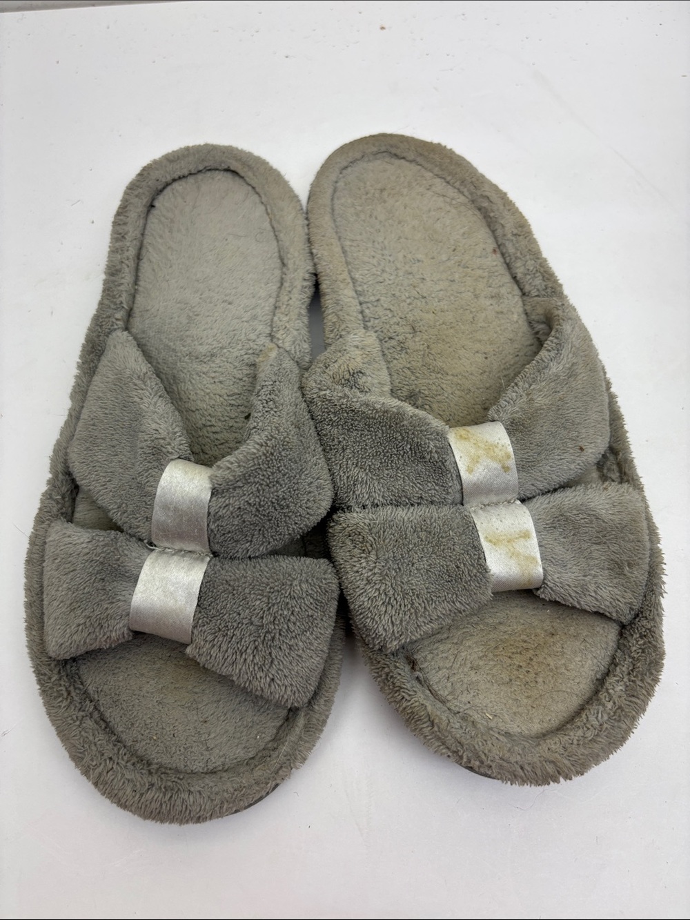 Slide slippers women’s size 9-10, box 7